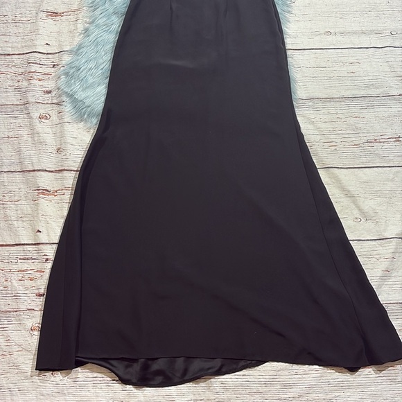 Mac Duggal Embellished Cutout Gown rhinestone puff sleeve bow black maxi - Picture 4 of 10